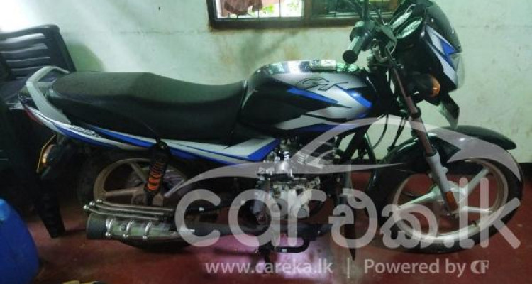 BAJAJ CT100 2024