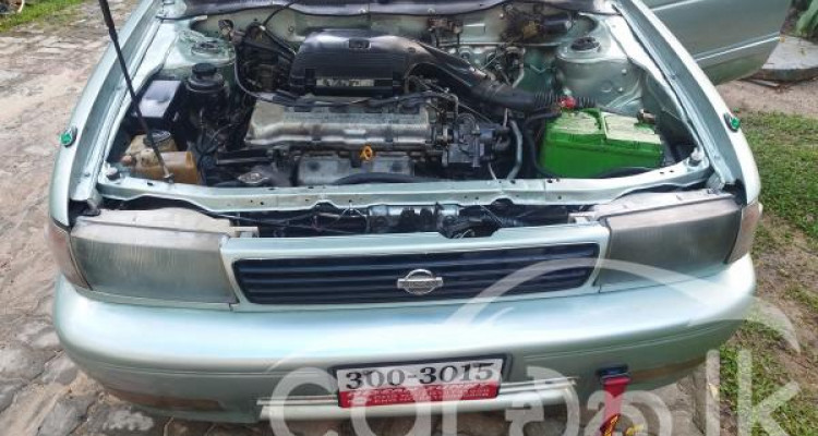 NISSAN SUNNY 1992