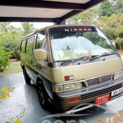 NISSAN CARAVAN 1993