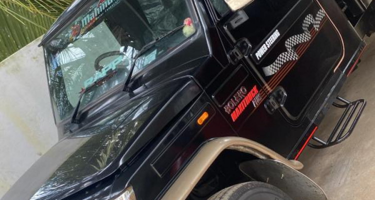 MAHINDRA BOLERO 2016
