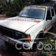NISSAN DATSUN 1983