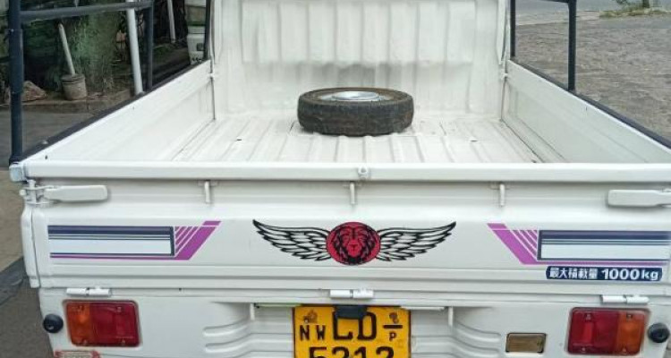 DAIHATSU HIJET 2003