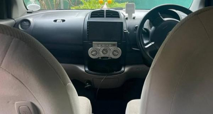 TOYOTA PASSO 2004