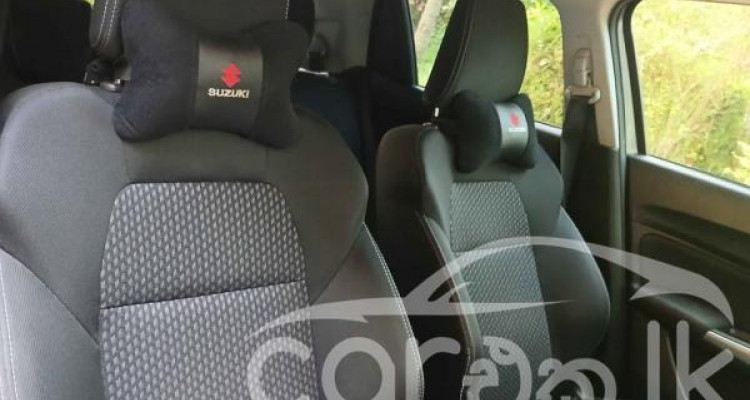 SUZUKI SWIFT RS 2017