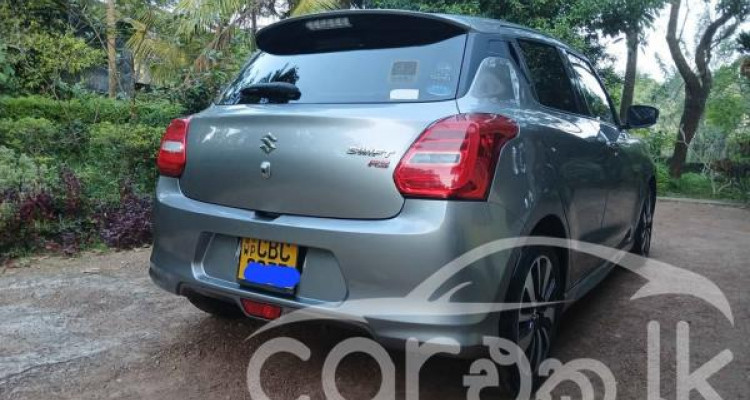 SUZUKI SWIFT RS 2017