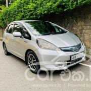HONDA FIT GP1 2012