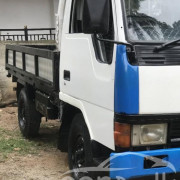 MITSUBISHI CANTER 1989