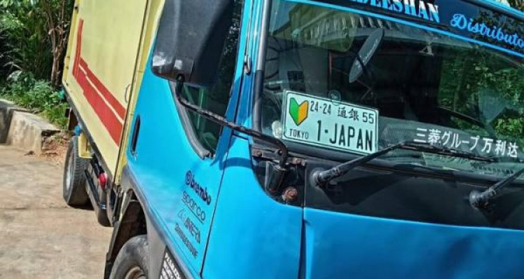 MITSUBISHI CANTER 2000