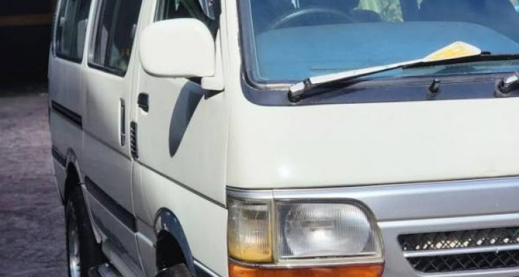 TOYOTA DOLPHIN 1991