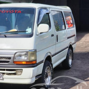 TOYOTA DOLPHIN 1991