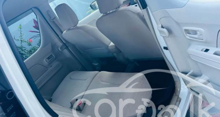 SUZUKI WAGON R FX 2017