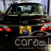 TOYOTA PREMIO 2007