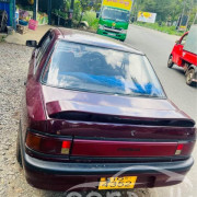 MAZDA FAMILIA 1990