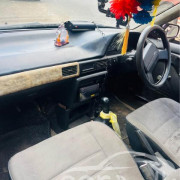 MAZDA FAMILIA 1990