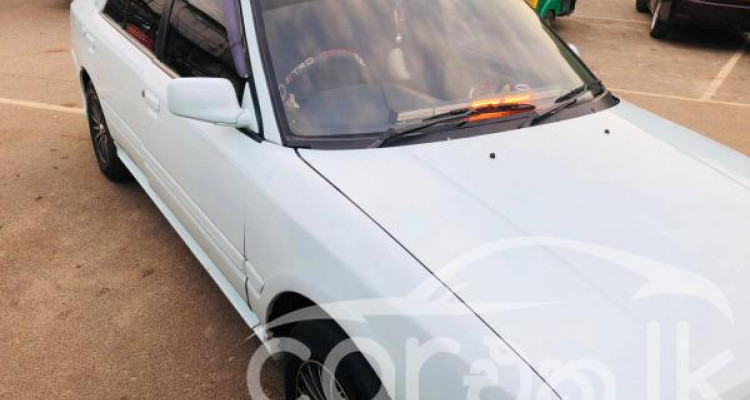 MAZDA FAMILIA 323 1993