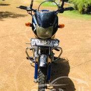 BAJAJ CT100 2012