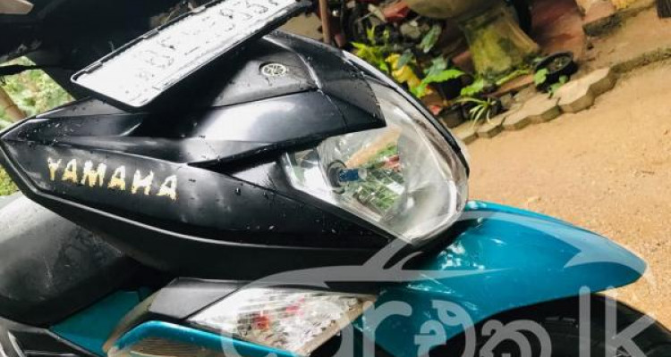 YAMAHA RAY 2016