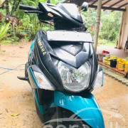 YAMAHA RAY 2016