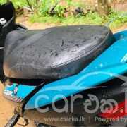 YAMAHA RAY 2016