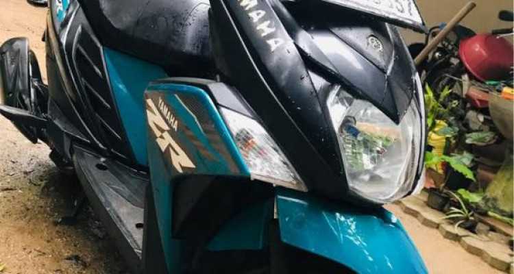 YAMAHA RAY 2016