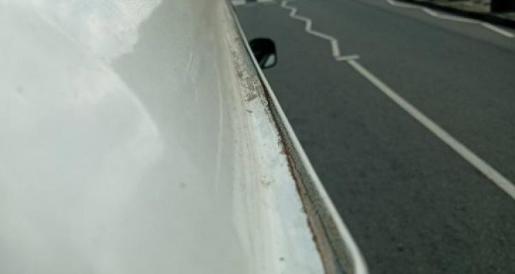 NISSAN CARAVAN 1996