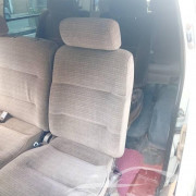 NISSAN CARAVAN 1996