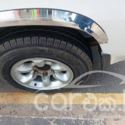 NISSAN CARAVAN 1996