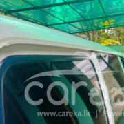 TOYOTA NOAH KR42 2001