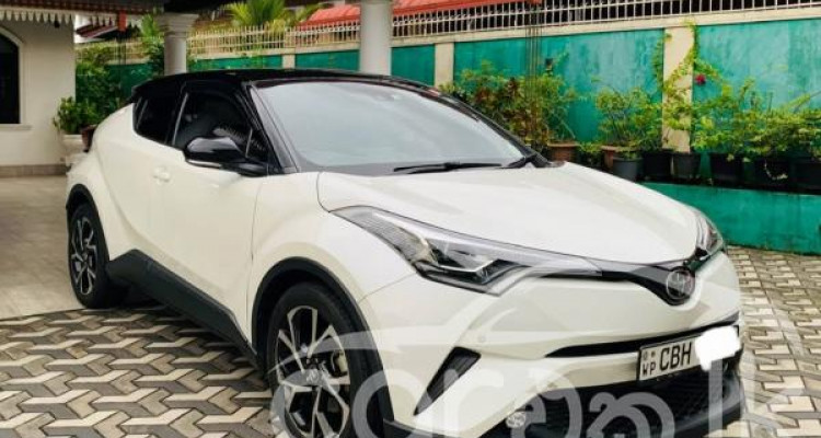 TOYOTA C-HR 2018
