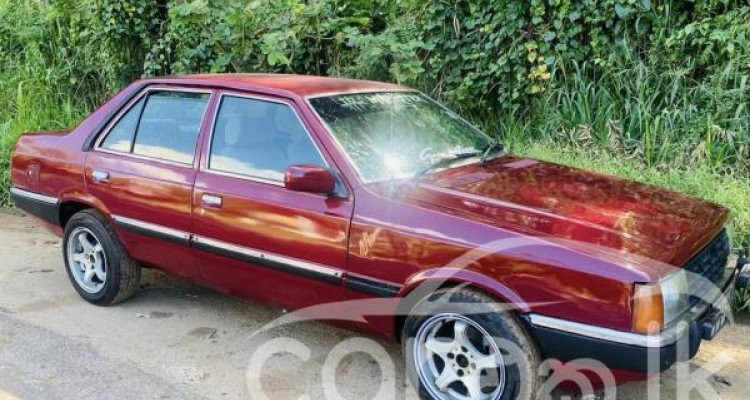 HYUNDAI STELLAR 1987