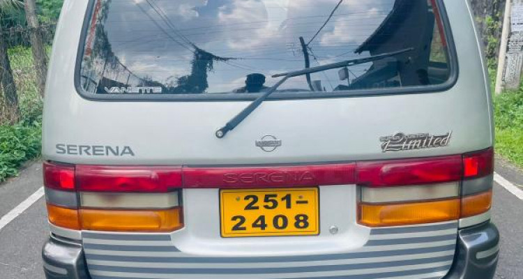 NISSAN SERENA 1993