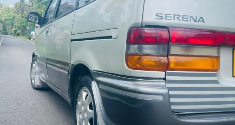 NISSAN SERENA 1993