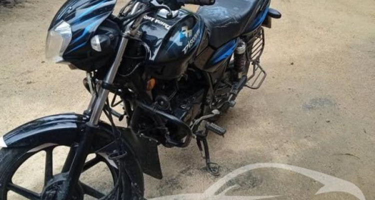 BAJAJ DISCOVER 125 2010