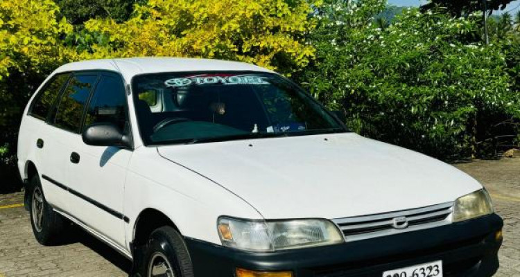 TOYOTA COROLLA 1995