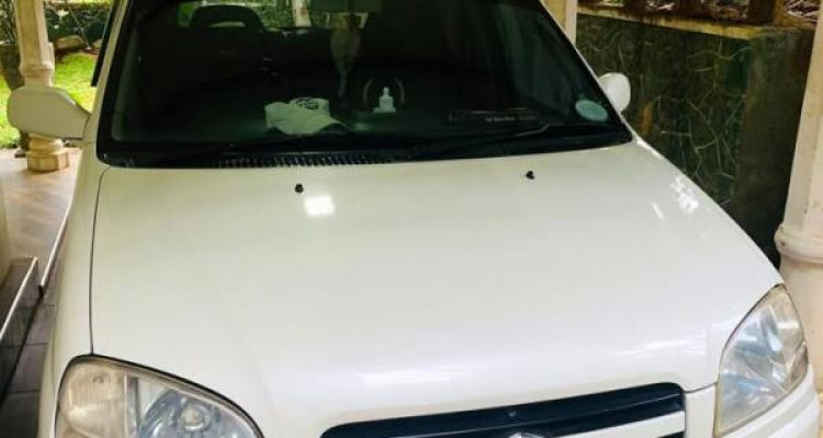 SUZUKI SWIFT 2003