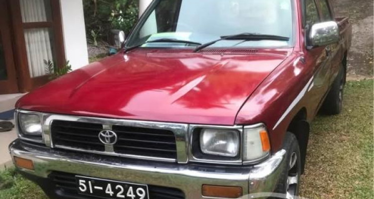 TOYOTA HILUX 1991