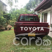 TOYOTA HILUX 1991