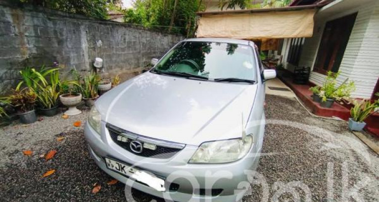 MAZDA FAMILIA 2001