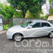 MAZDA FAMILIA 2001