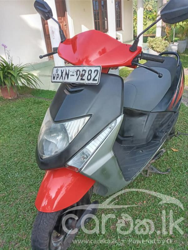 HONDA DIO 2012