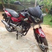 BAJAJ PULSAR 150 2015