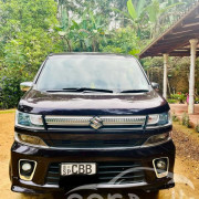 SUZUKI WAGON R PREMIUM 2018