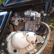SUZUKI GN125 2017