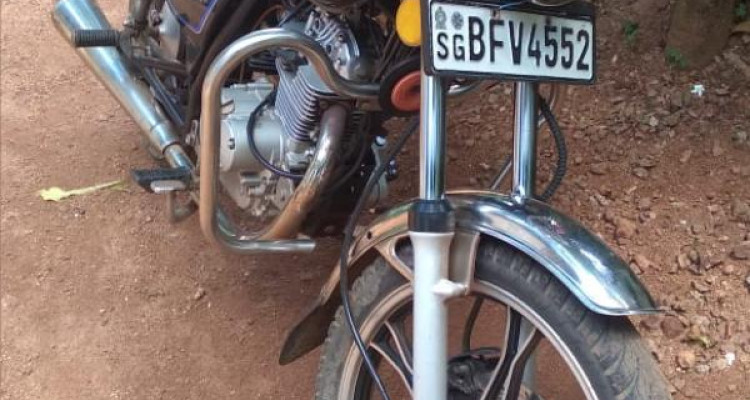 SUZUKI GN125 2017