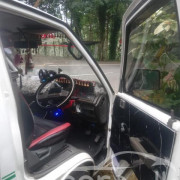 NISSAN VANETTE 1993