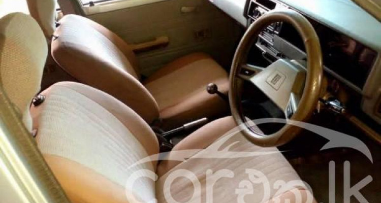 TOYOTA COROLLA KE72 1986