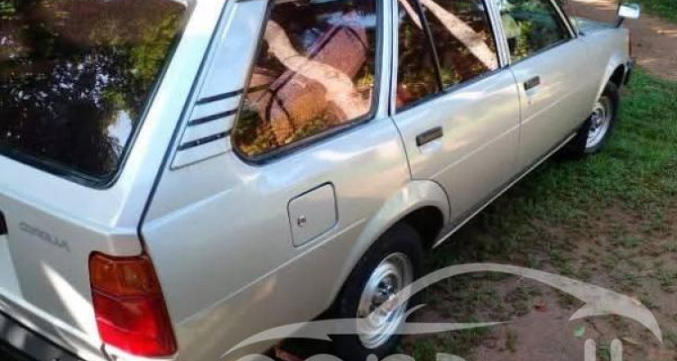 TOYOTA COROLLA KE72 1986