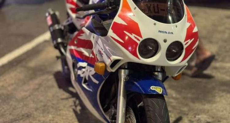 HONDA CBR 1998