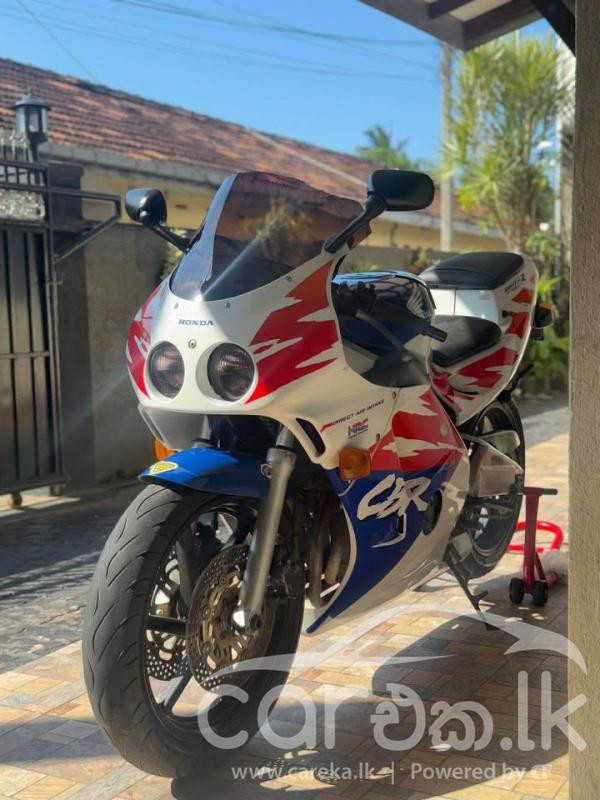 HONDA CBR 1998
