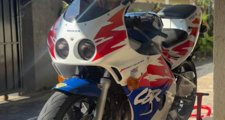 HONDA CBR 1998